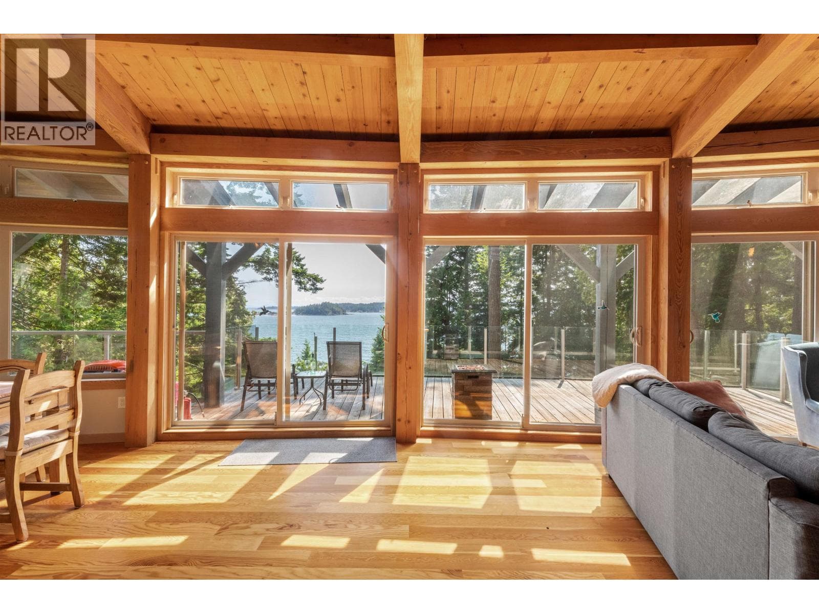 304 ESPLANADE ROAD, Greater Vancouver — photo 4