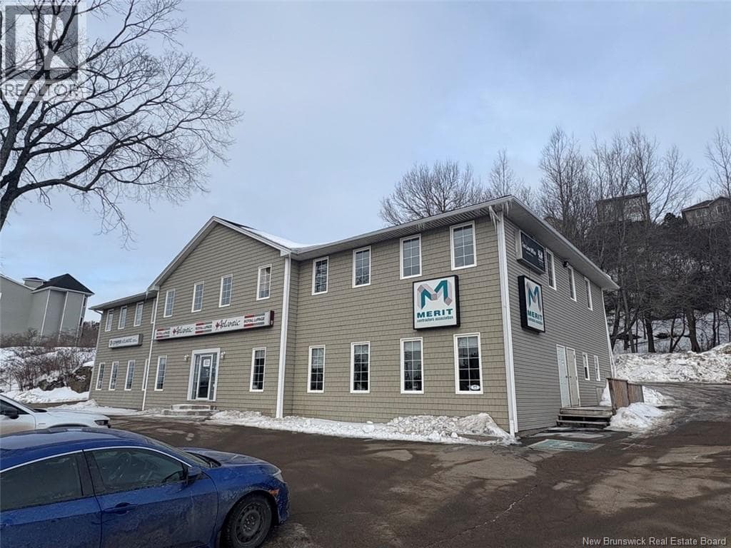 71 PARADISE ROW, New Brunswick — photo 2
