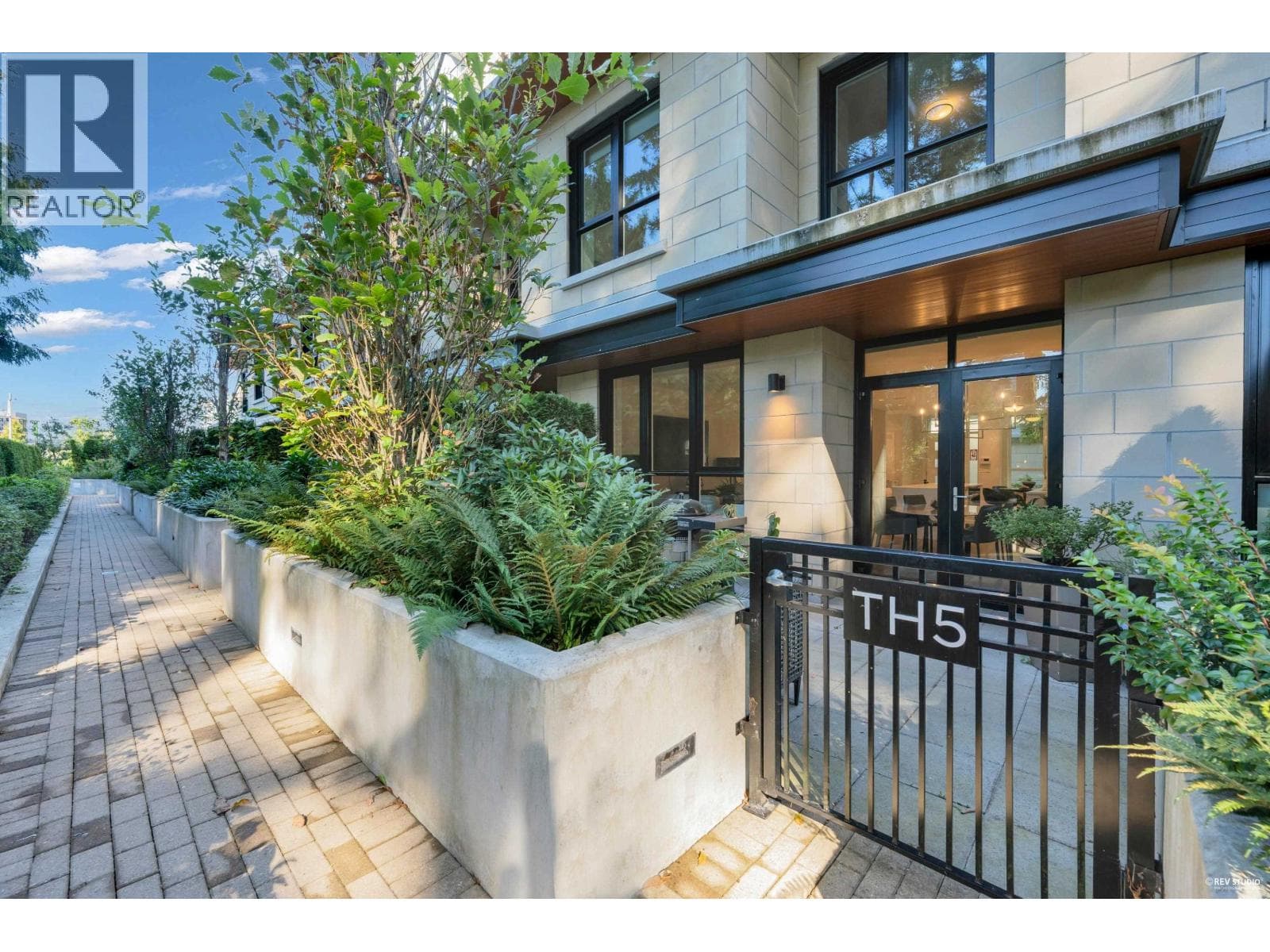 TH-5 5410 SHORTCUT ROAD, Greater Vancouver — photo 5