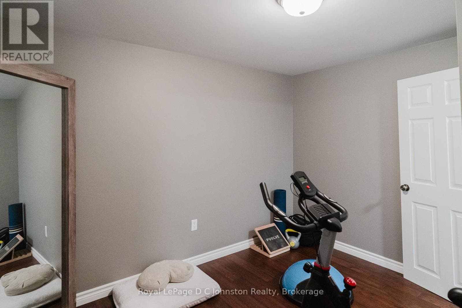 219 STICKEL STREET, OnePoint — photo 5