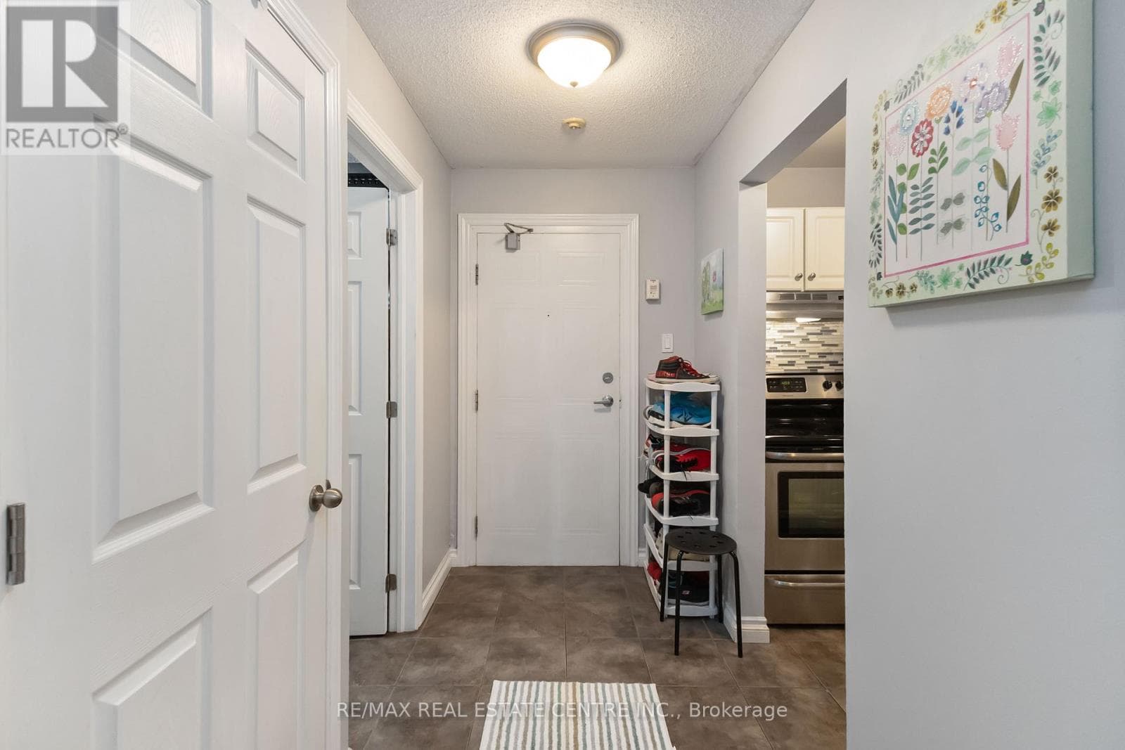 25 - 140 CONWAY DRIVE, Toronto — photo 5