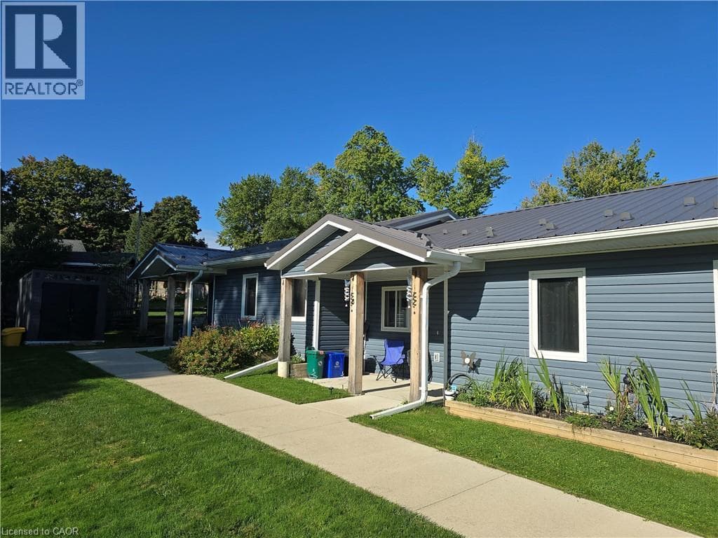 46 ELORA Street S in