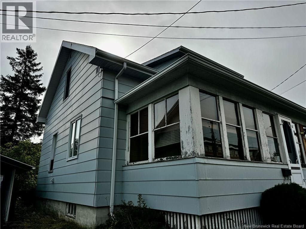 71 21e Avenue — photo 3