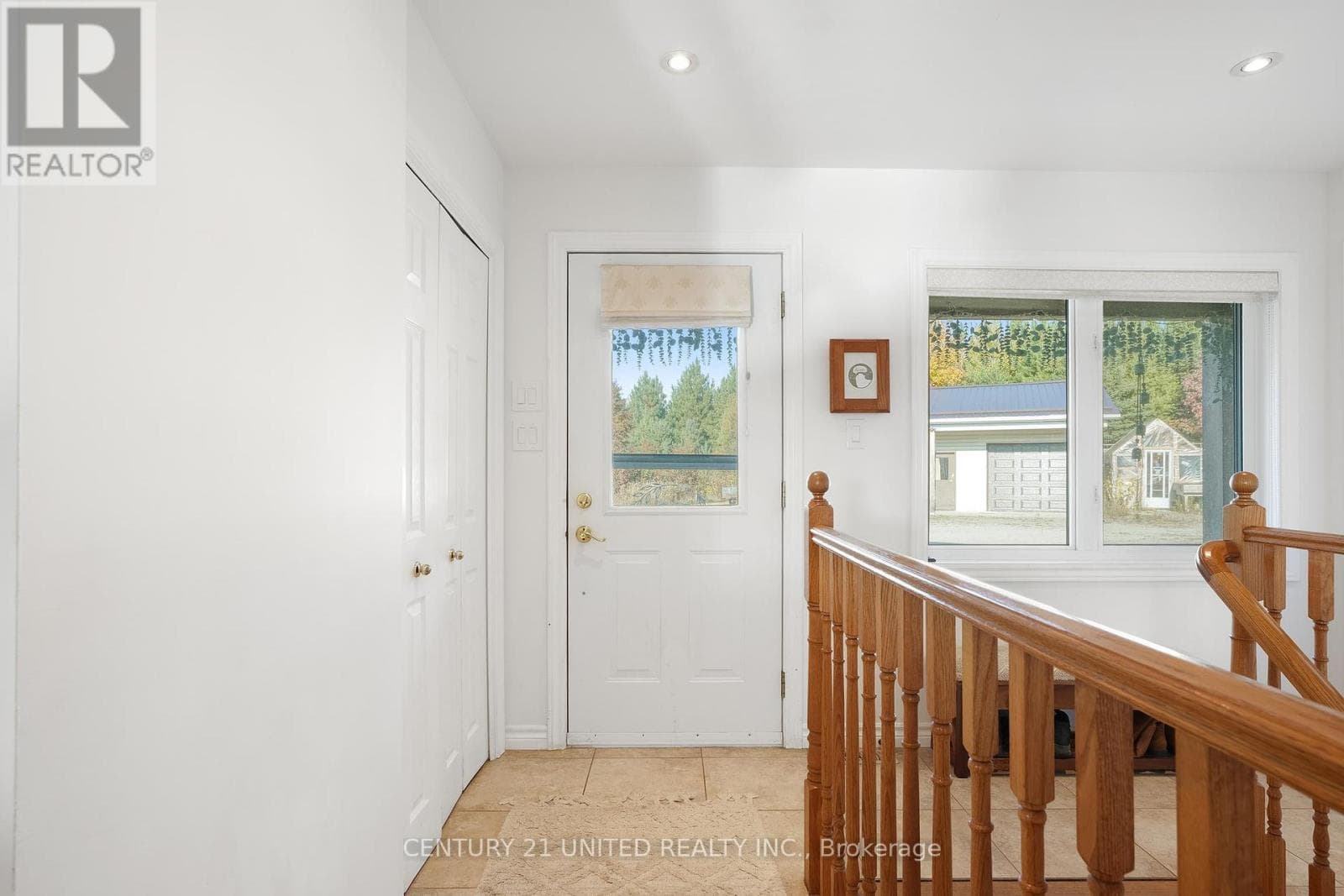 31 MCLEAN ROAD, Central Lakes — photo 3