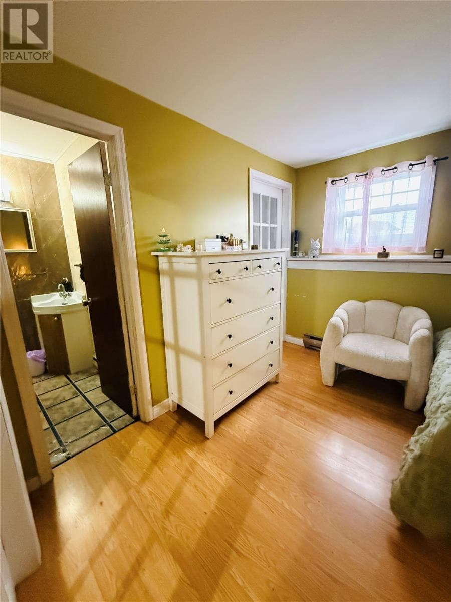 16 Churchill Avenue, Newfoundland & Labrador — photo 3