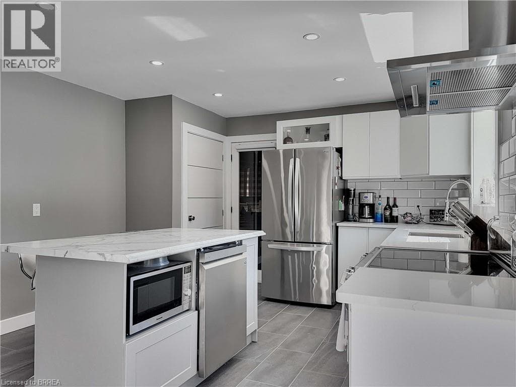 46 DAVIS STREET WEST — photo 5