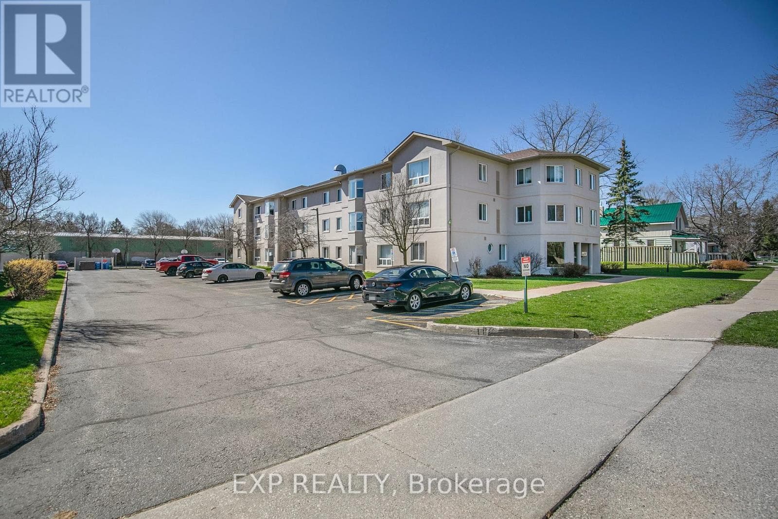 107 BOND STREET UNIT 303, Toronto — photo 2