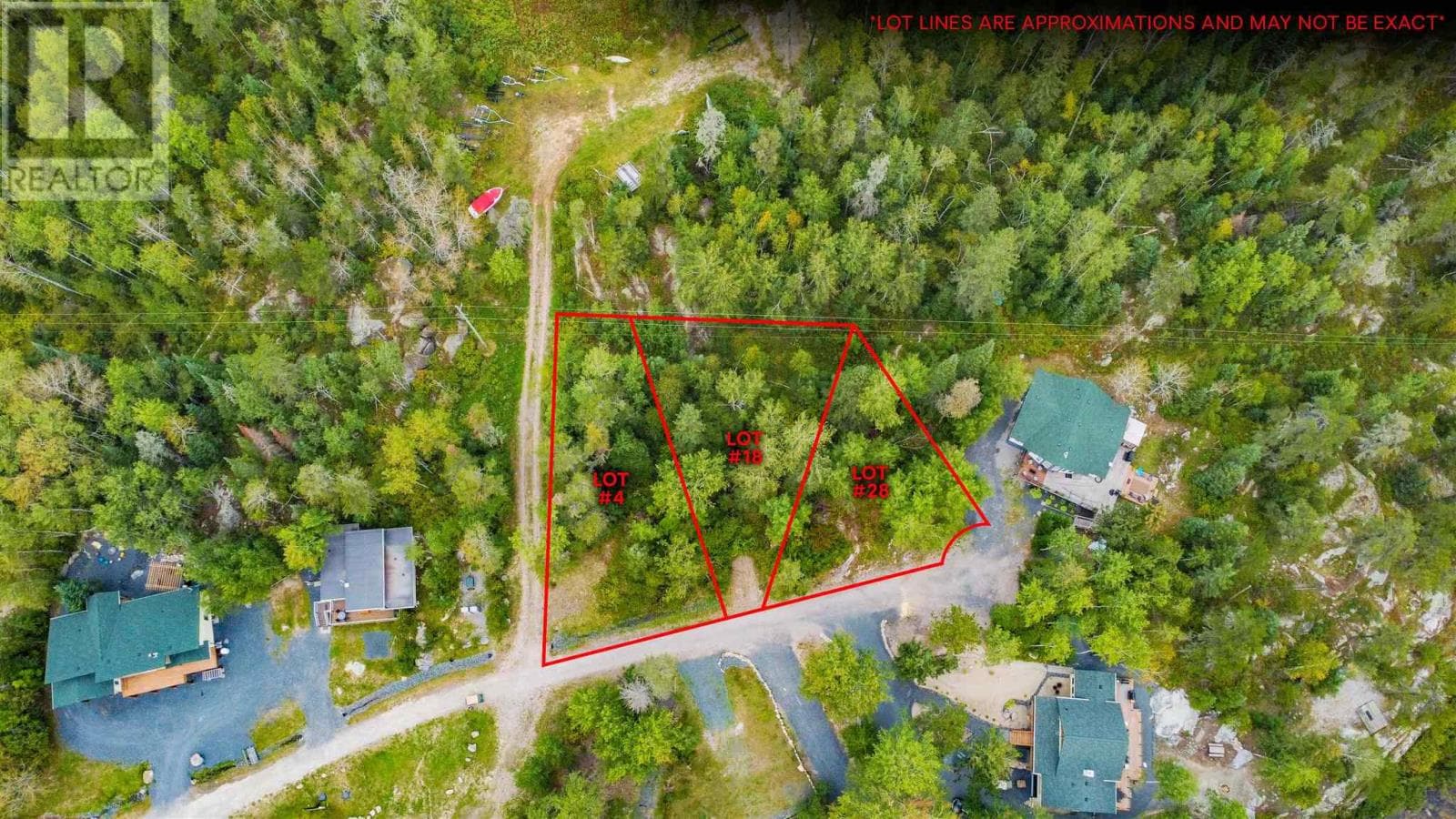 18 Dogtooth Lake Road in 