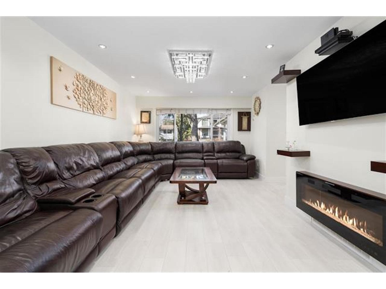 9068 146A STREET, Fraser Valley
