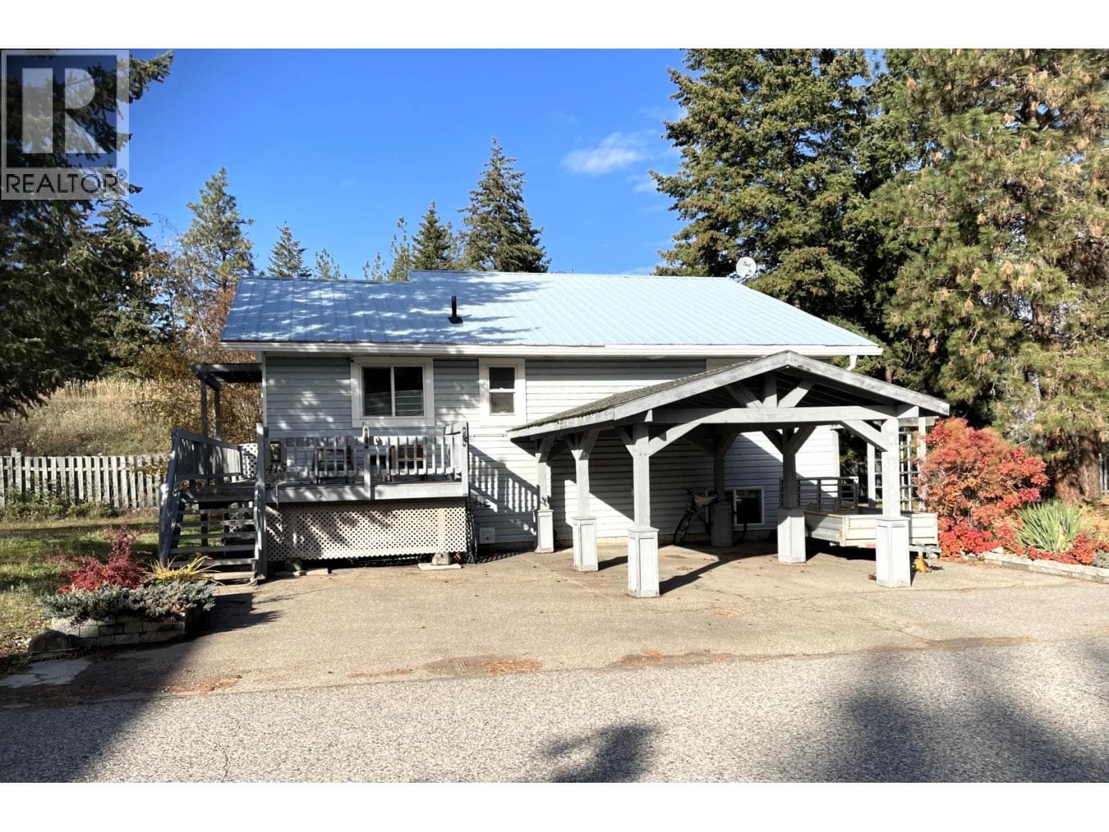 415 HUMMINGBIRD AVENUE in 