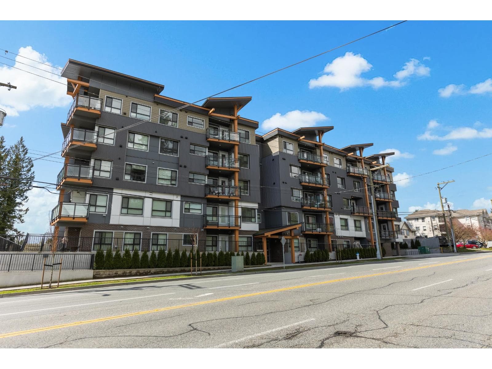 305 33568 GEORGE FERGUSON WAY, Fraser Valley — photo 4