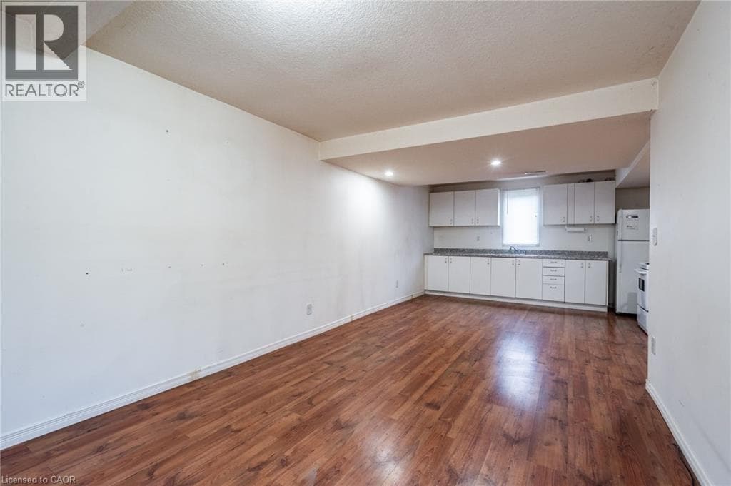 154-156 FREELTON ROAD — photo 3