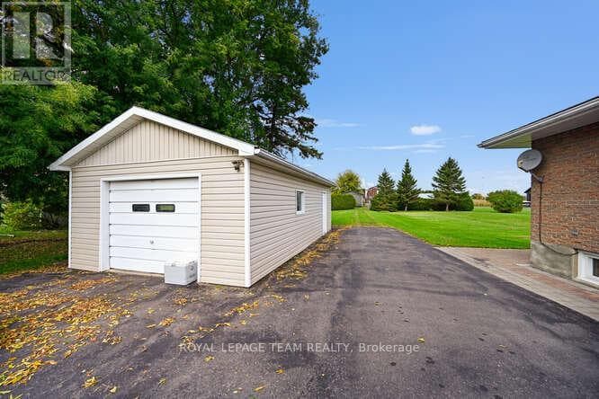 2214 COUNTY 2 ROAD, Ottawa — photo 5