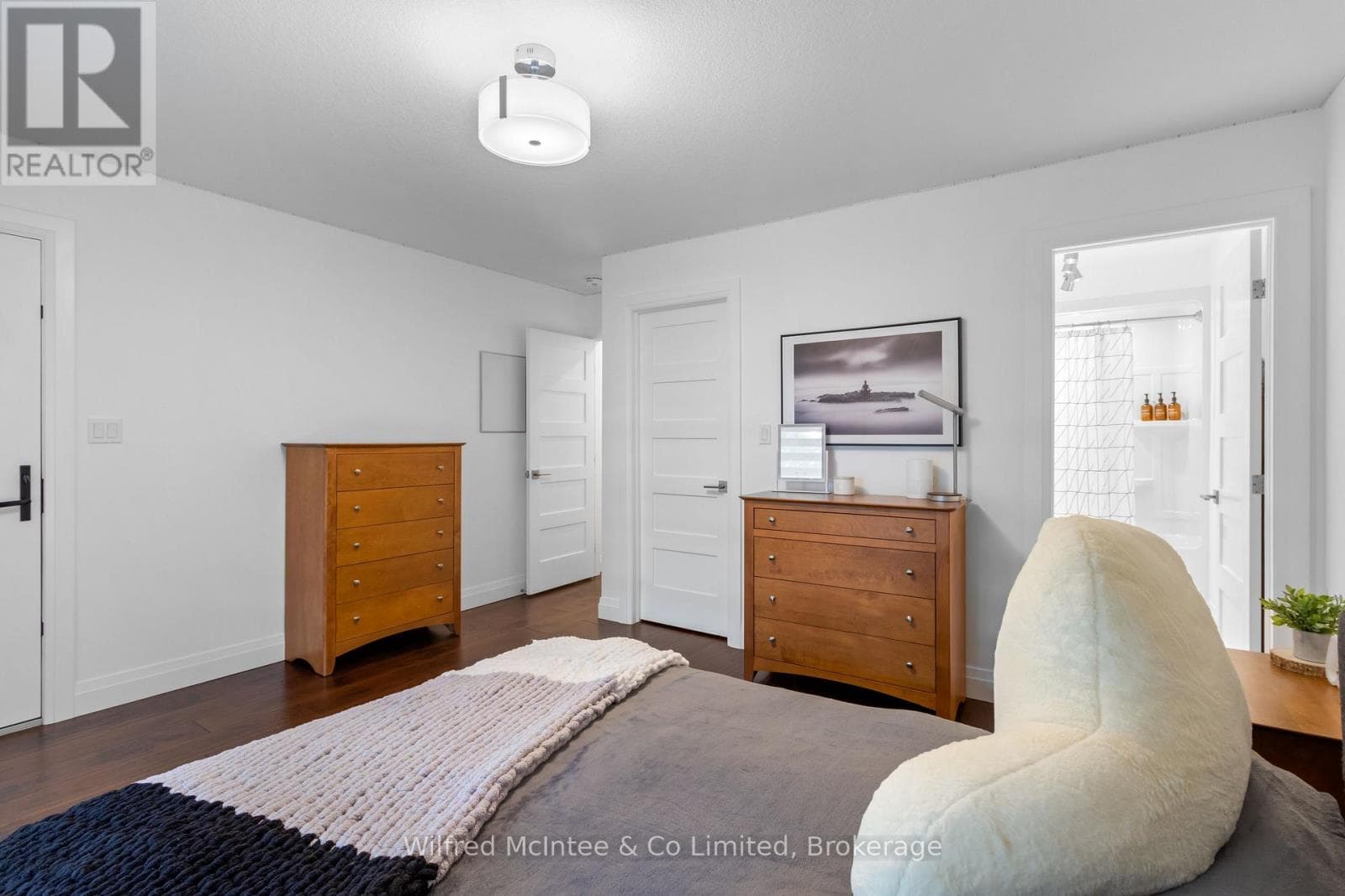 159 UPPER LORNE BEACH ROAD in 
