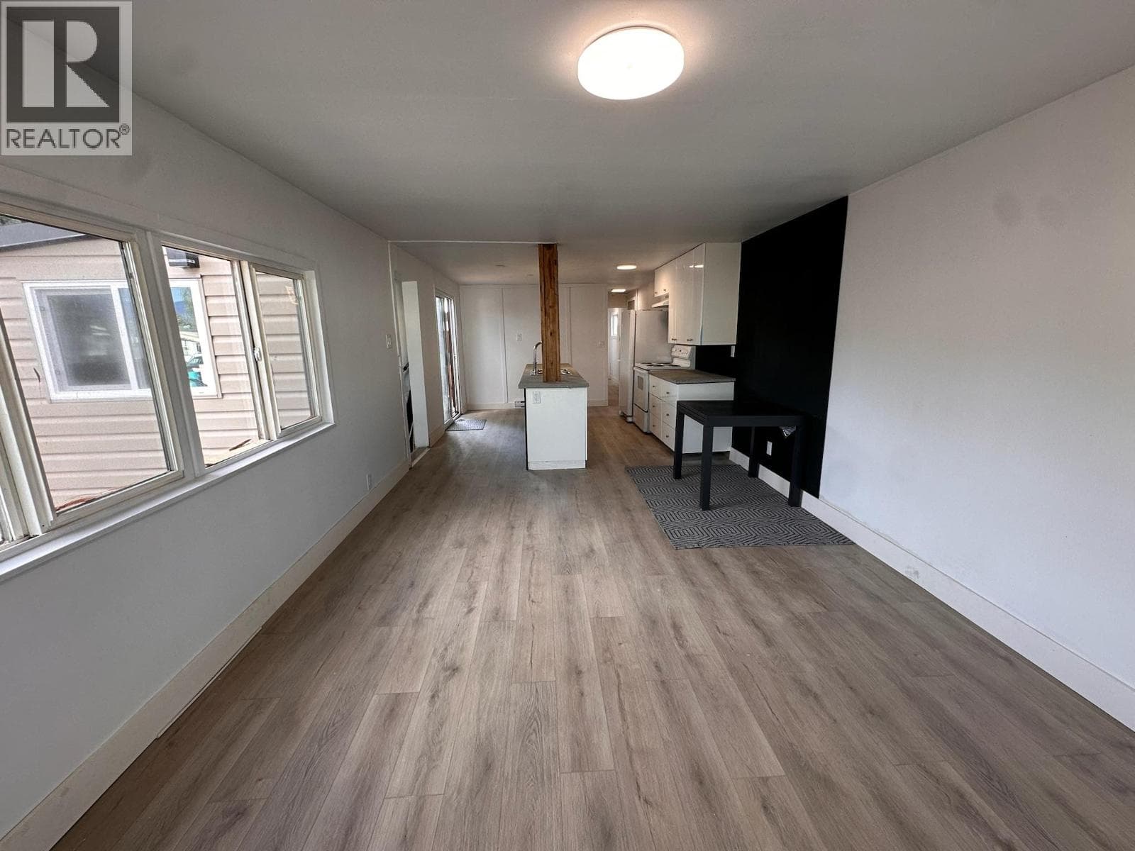 3999 SKAHA LAKE ROAD UNIT 34, Interior REALTORS® — photo 3