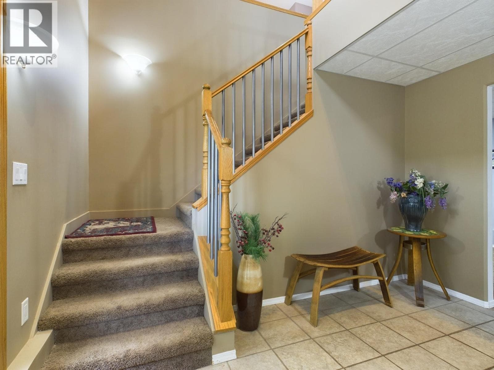 238 PARK RILL ROAD, Interior REALTORS® — photo 5