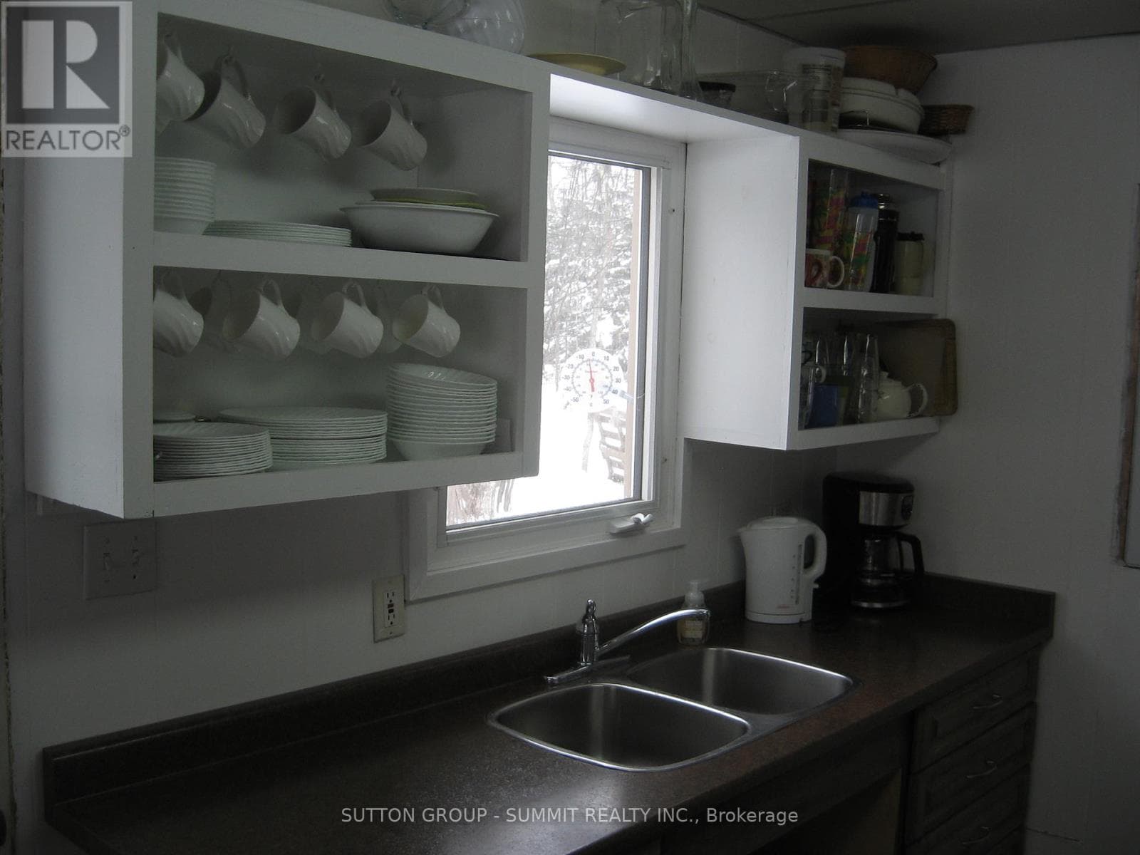 57 MAPLE GROVE DRIVE, Toronto — photo 3