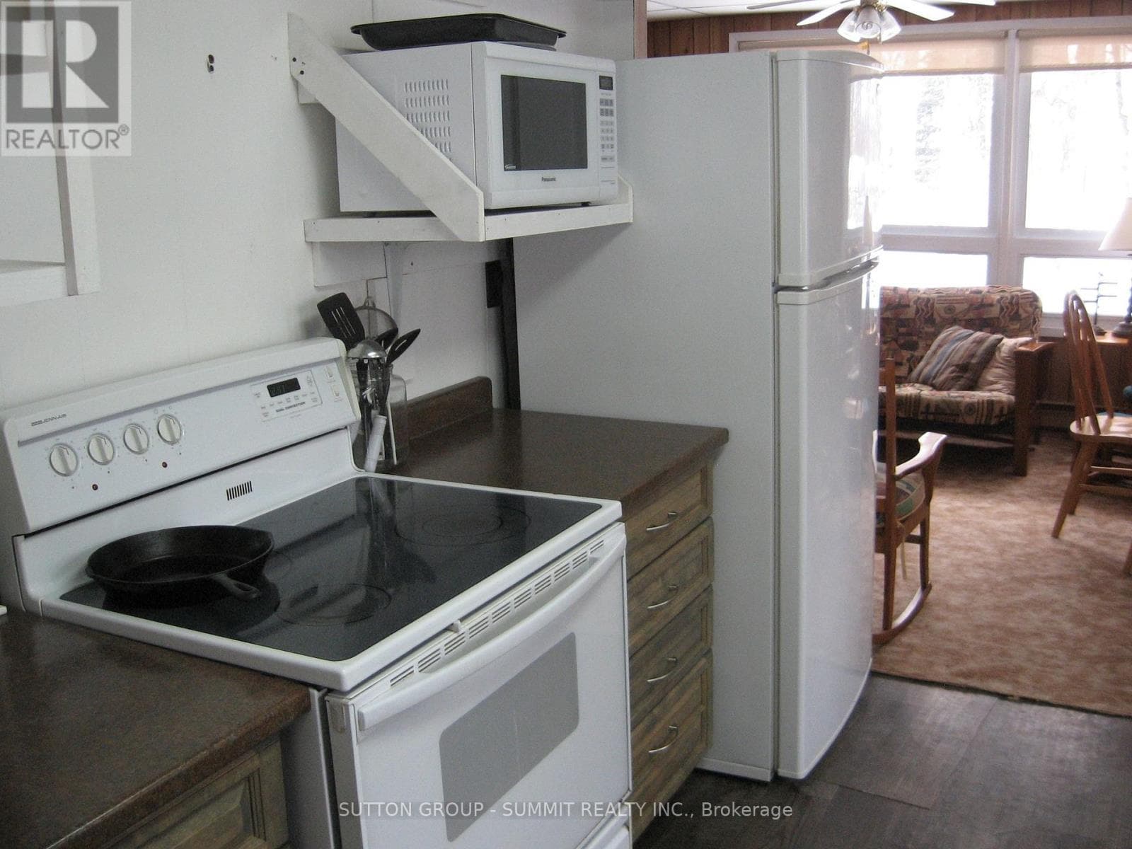 57 MAPLE GROVE DRIVE, Toronto — photo 4