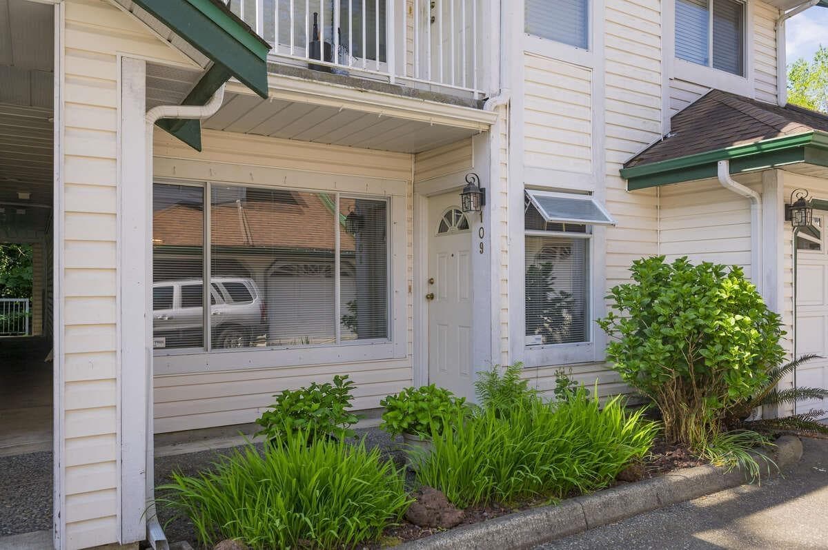 109 10308 155A STREET, Fraser Valley — photo 3