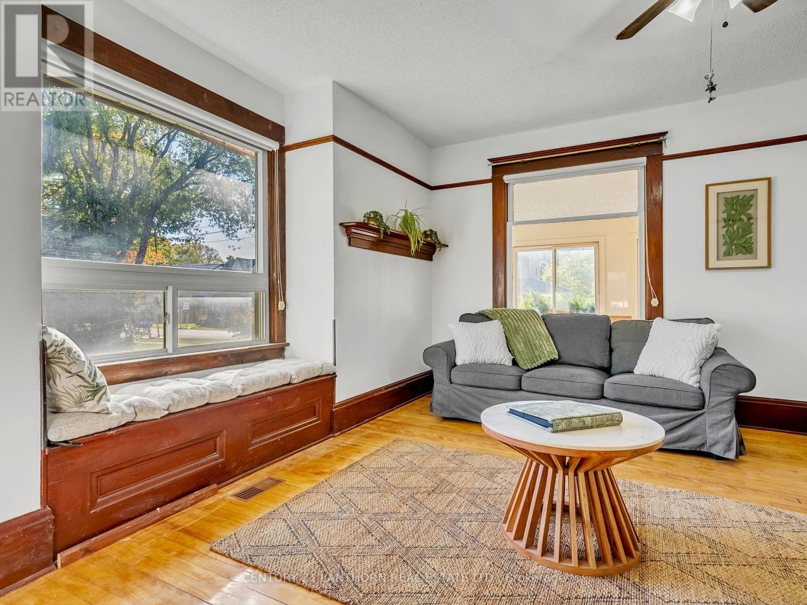 49 CONSECON STREET EAST, Central Lakes — photo 4
