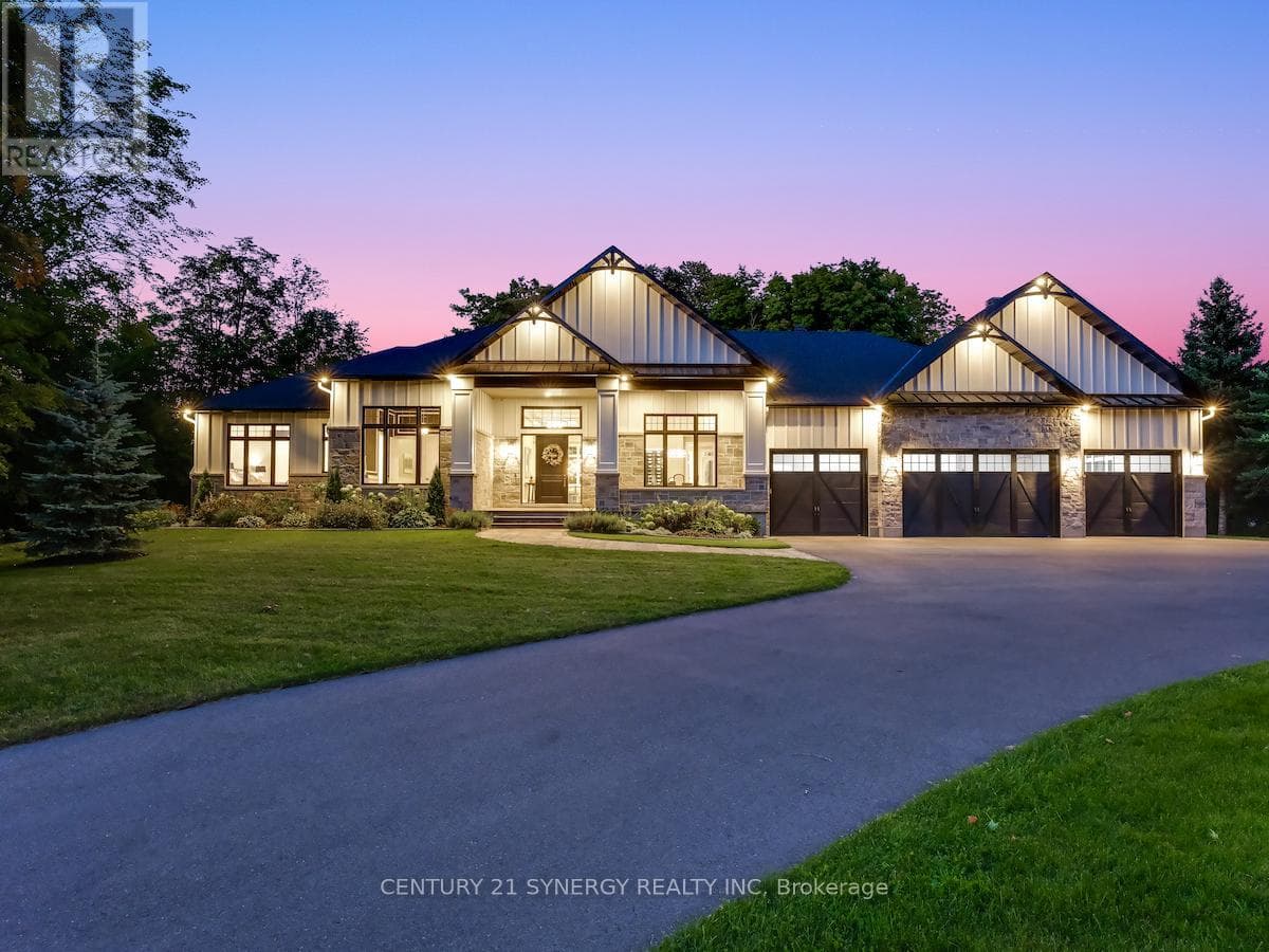 1443 DUCHESS CRESCENT in MANOTICK