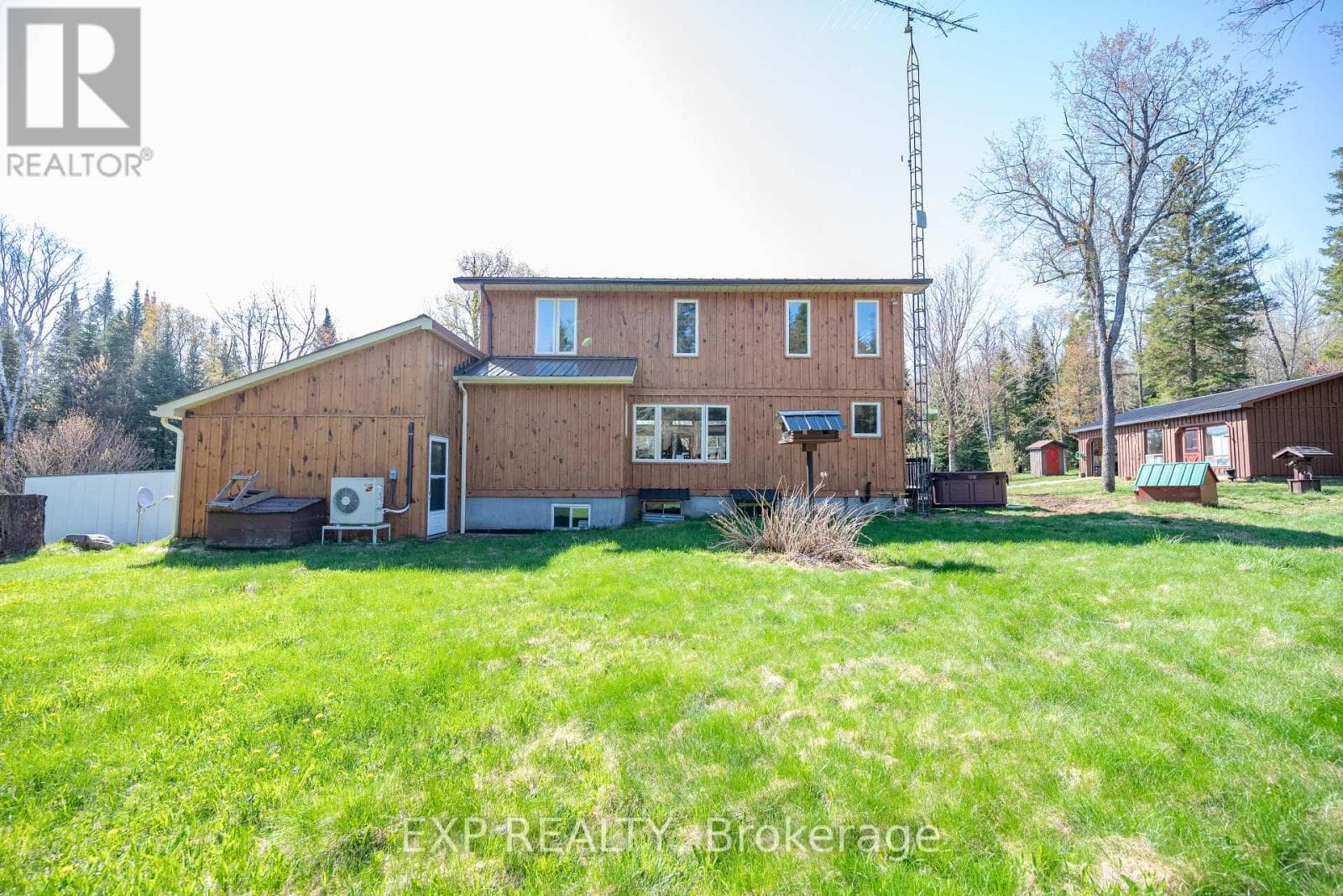 5490 LOOP ROAD — photo 4