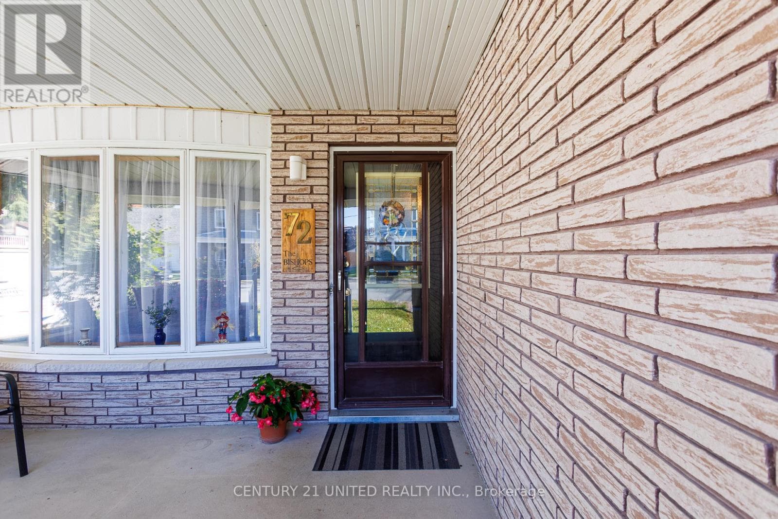 72 REGENT STREET, Central Lakes — photo 2