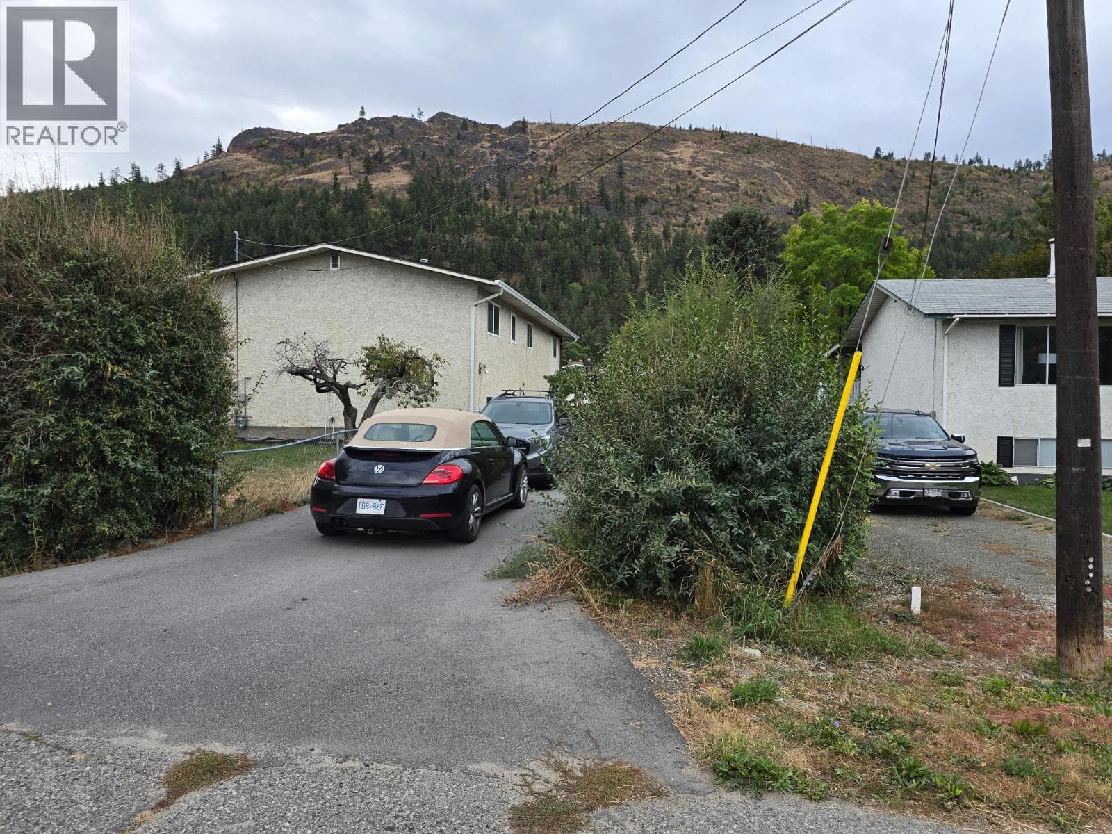 2606 APPLEWOOD ROAD in 