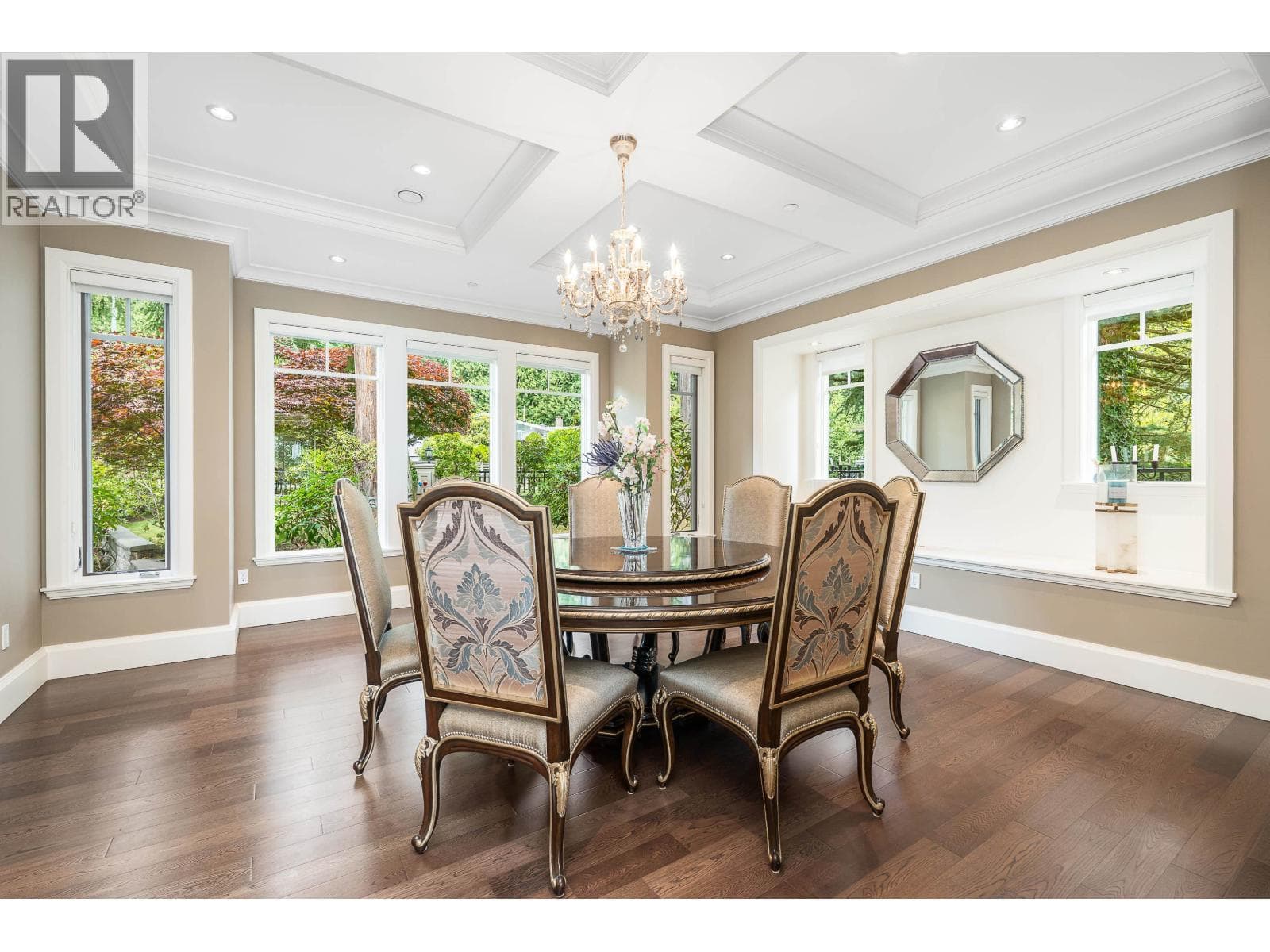 3918 SOUTHRIDGE AVENUE, Greater Vancouver — photo 5