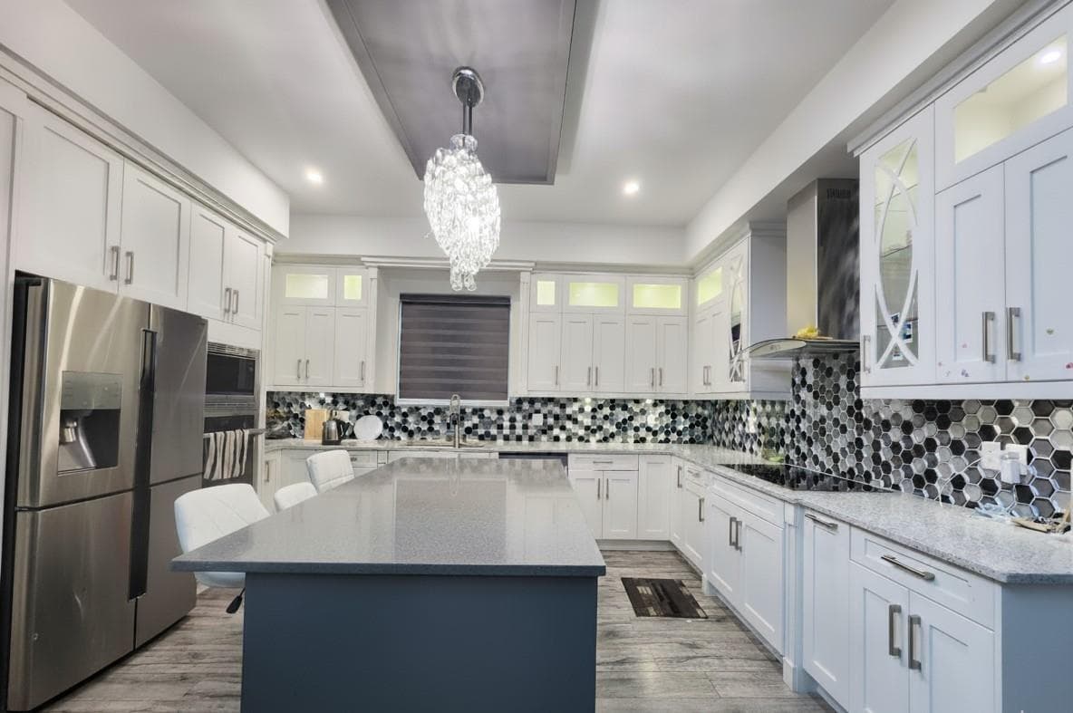 32679 UNGER COURT, Fraser Valley — photo 2