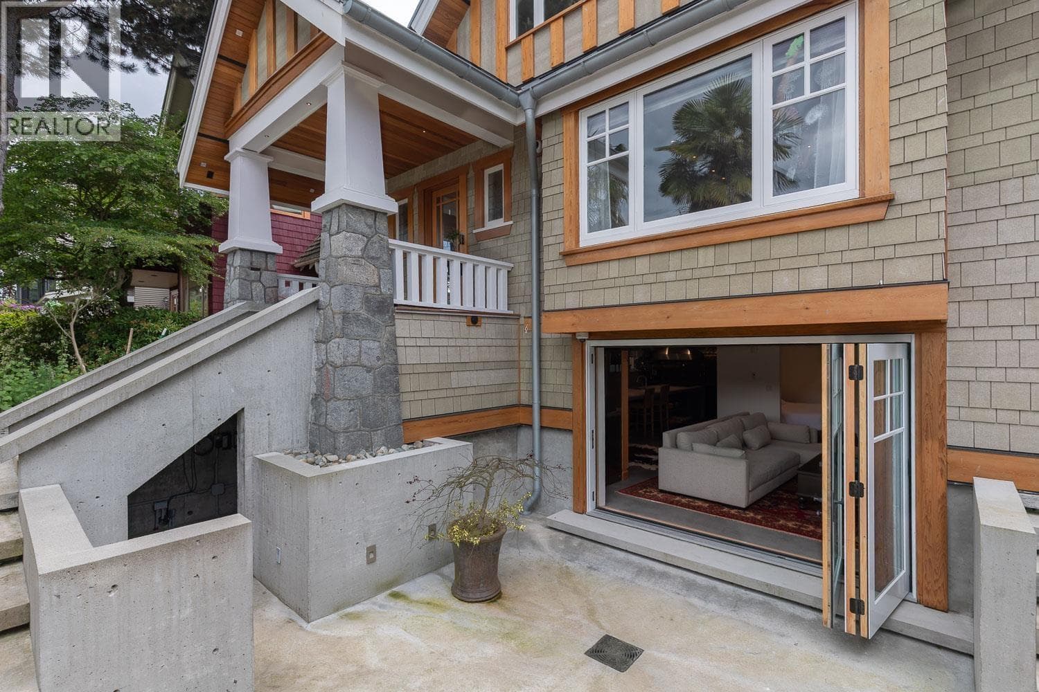 2988 POINT GREY ROAD, Greater Vancouver — photo 2