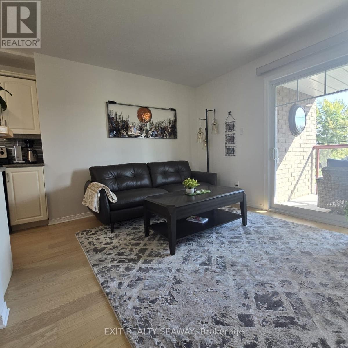 201 - 341 WATER STREET W, Cornwall — photo 4