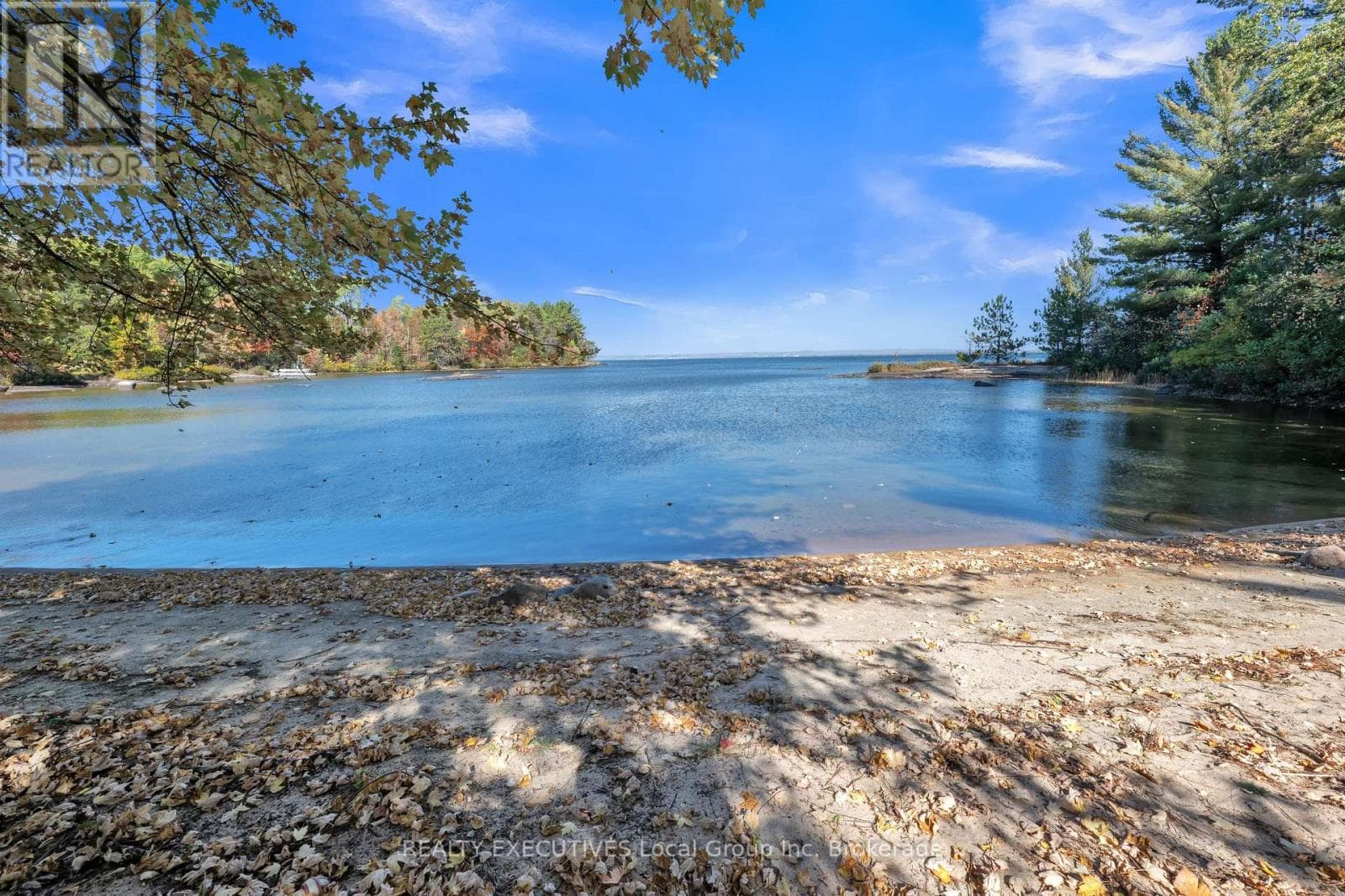 34 SUNRISE BAY DRIVE — photo 4