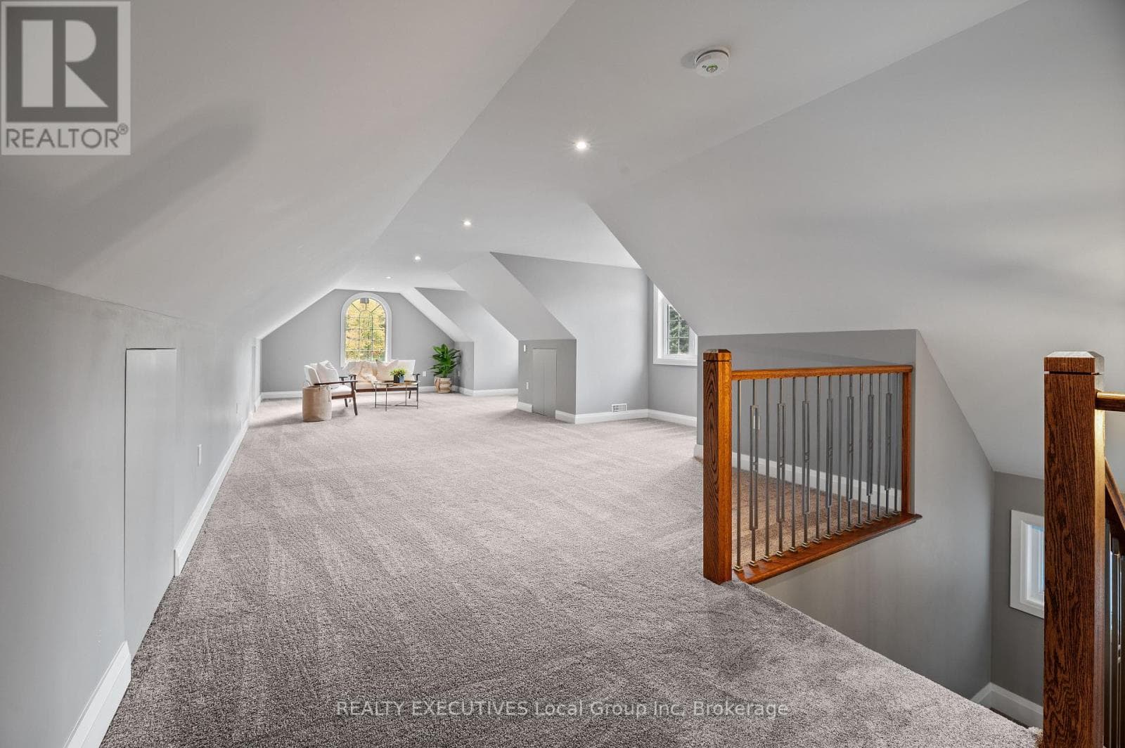34 SUNRISE BAY DRIVE — photo 3