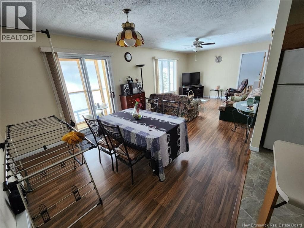 20 Bateman Avenue, New Brunswick — photo 3