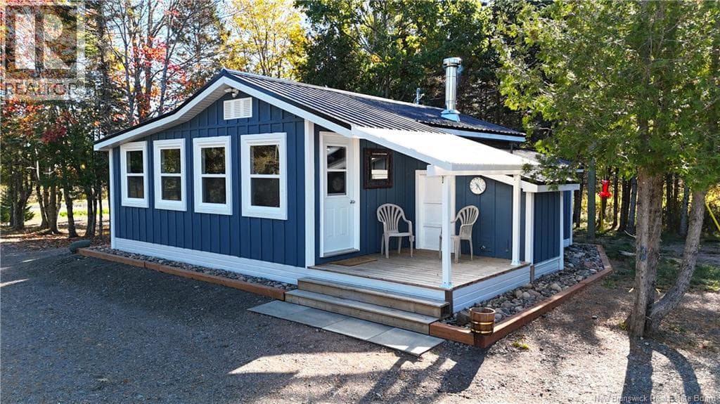 260 MANOR ROAD in