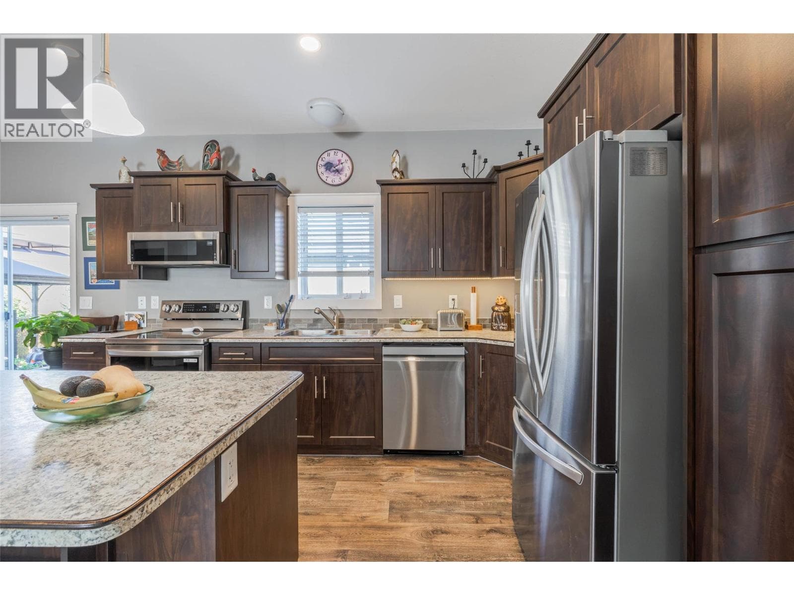 8300 Gallagher Lake Frontage Road Unit# 21, Interior REALTORS® — photo 4