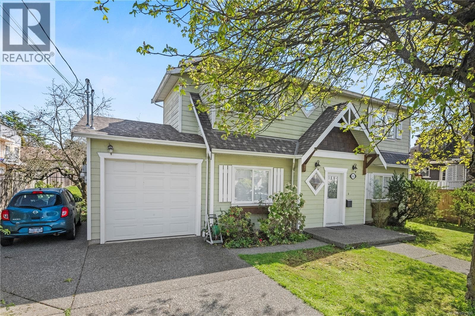2901 HARRIET ROAD in Burnside