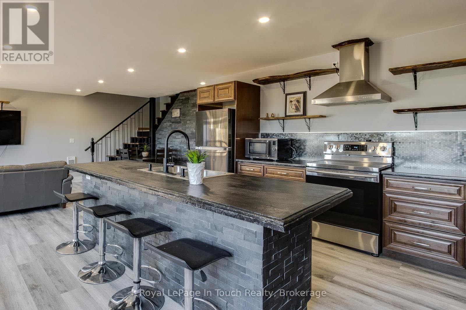 142 DUCK BAY ROAD, OnePoint — photo 5