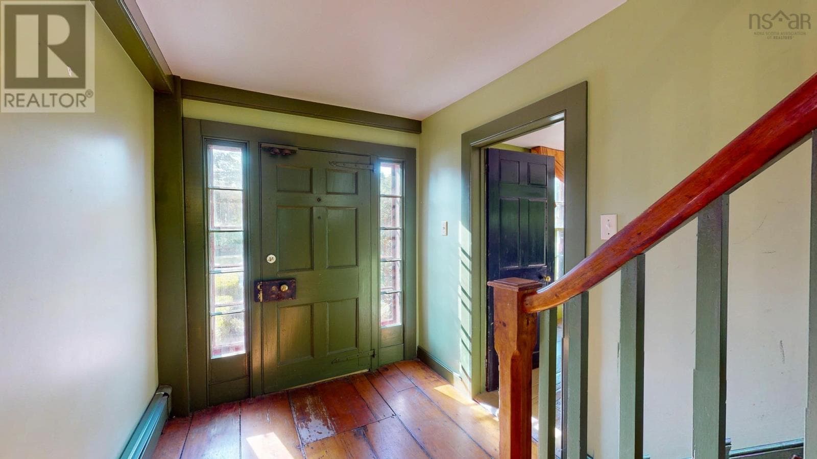 654 MAIN STREET, NSAR — photo 4