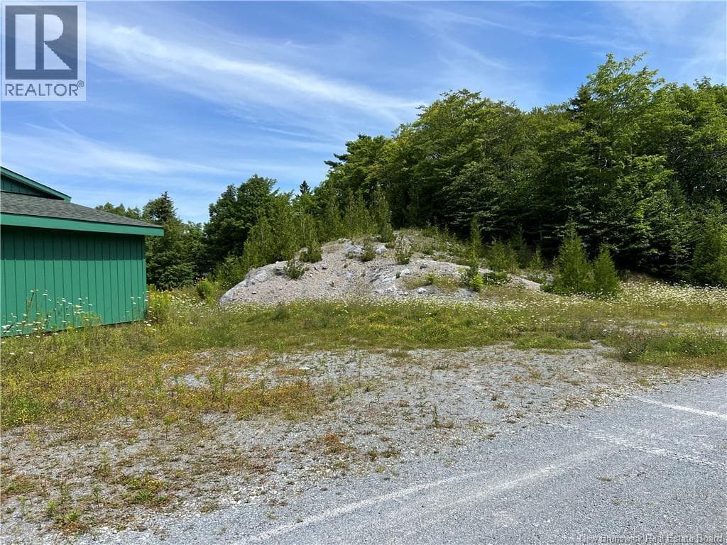 100 PARKSIDE ROAD, New Brunswick — photo 3