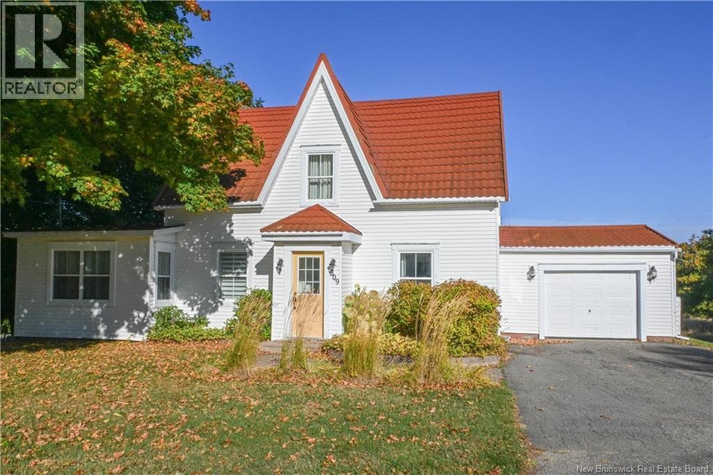 309 Saint-Pierre O Boulevard in 