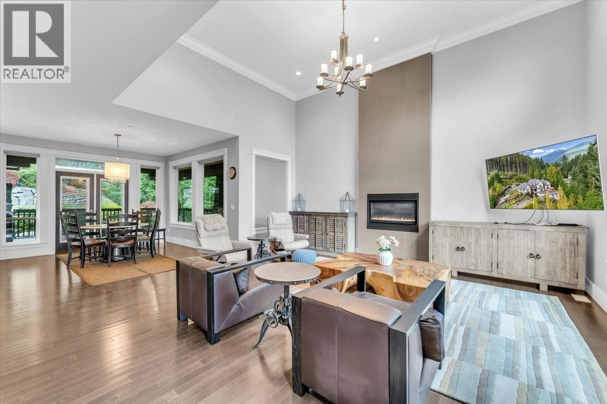 1403 CRYSTAL CREEK DRIVE, Greater Vancouver — photo 4