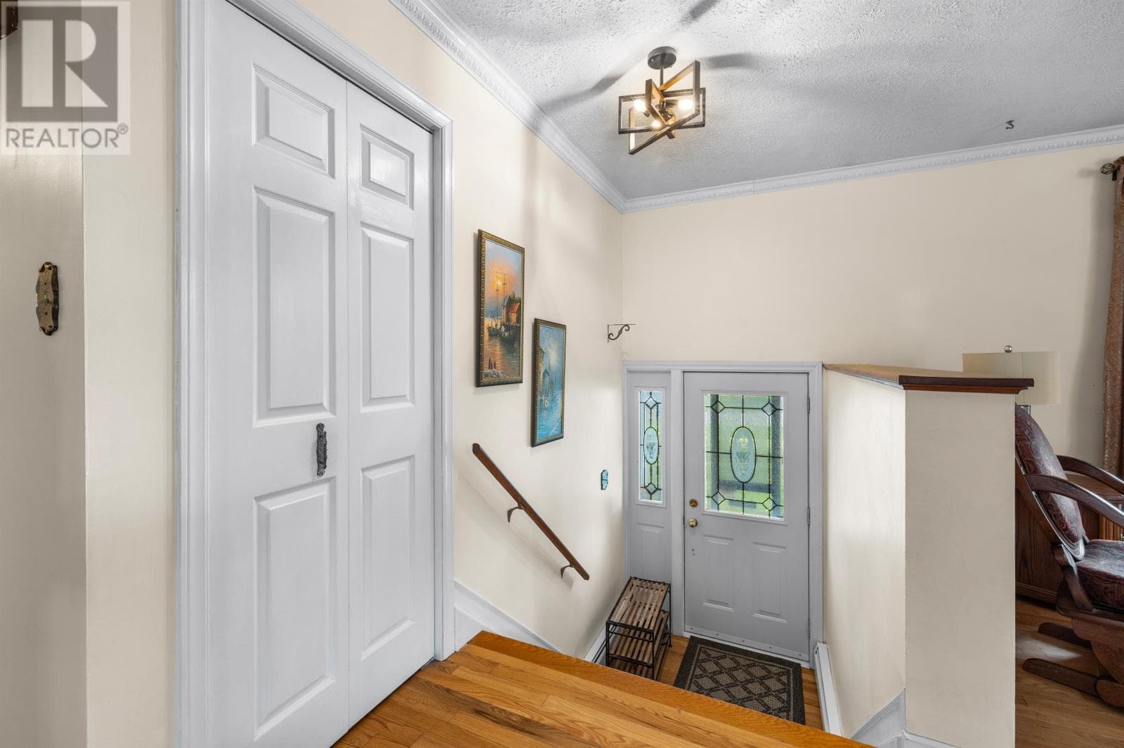 33 MARIANNE DRIVE — photo 5
