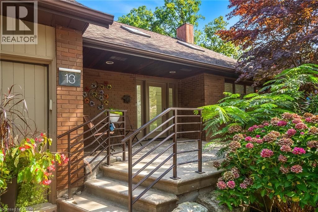 13 OAK DRIVE — photo 5