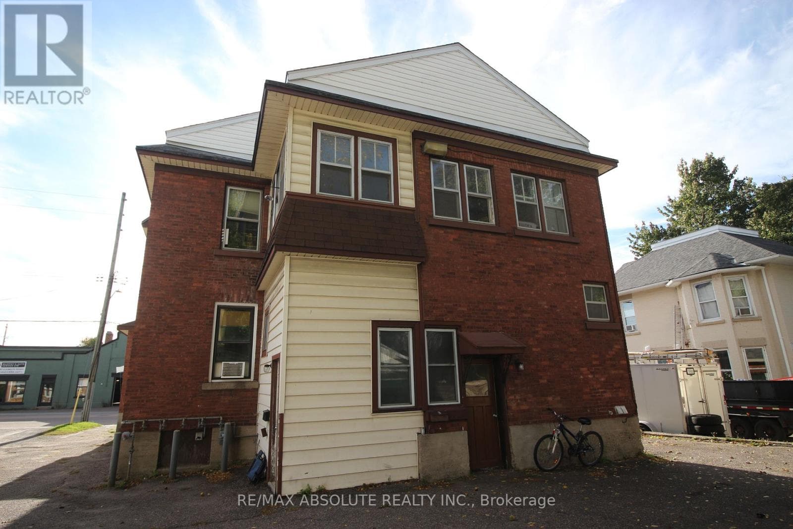 47 - 51 RAGLAN STREET N, Ottawa — photo 3