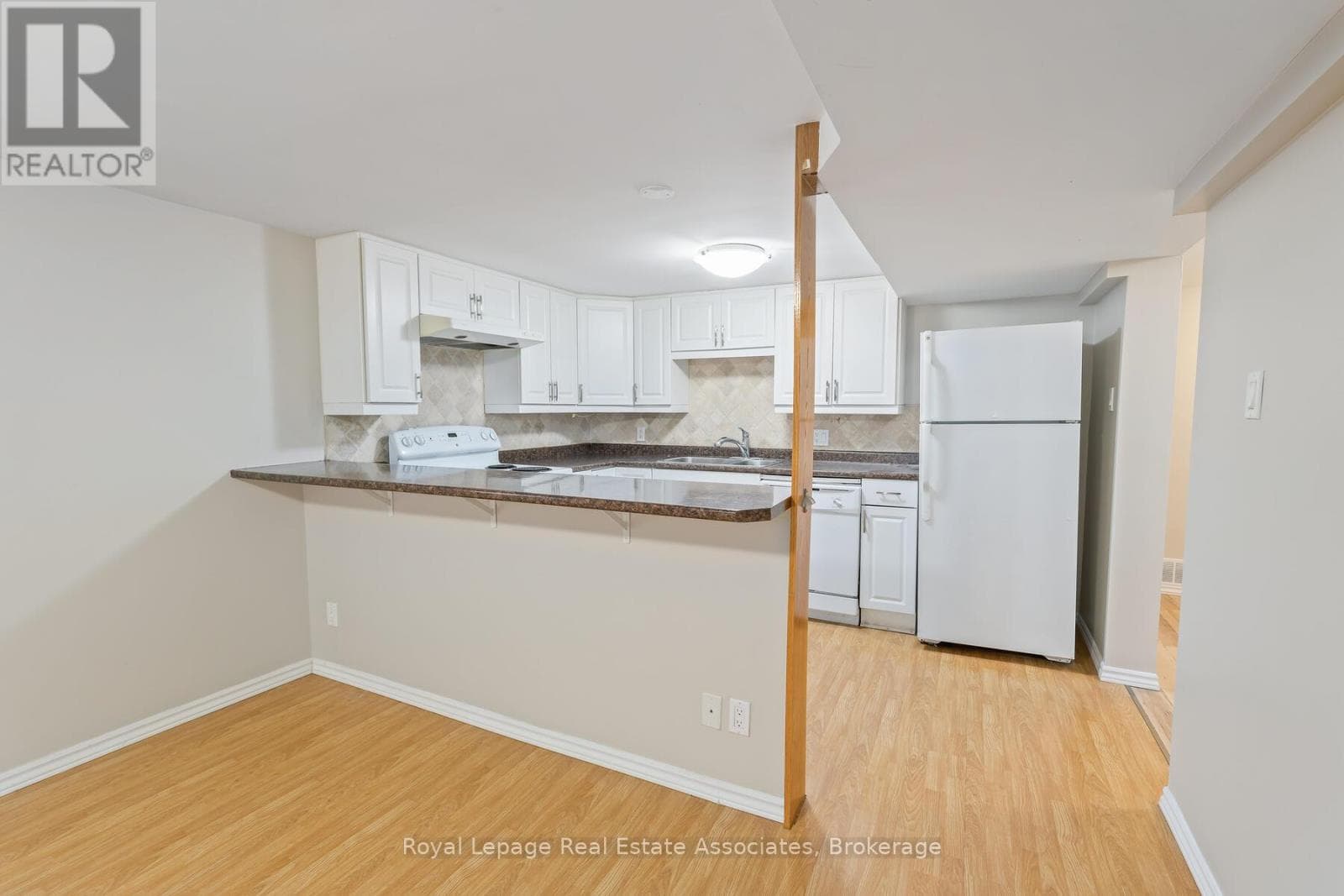 17 ACADEMY ROAD, Toronto — photo 5