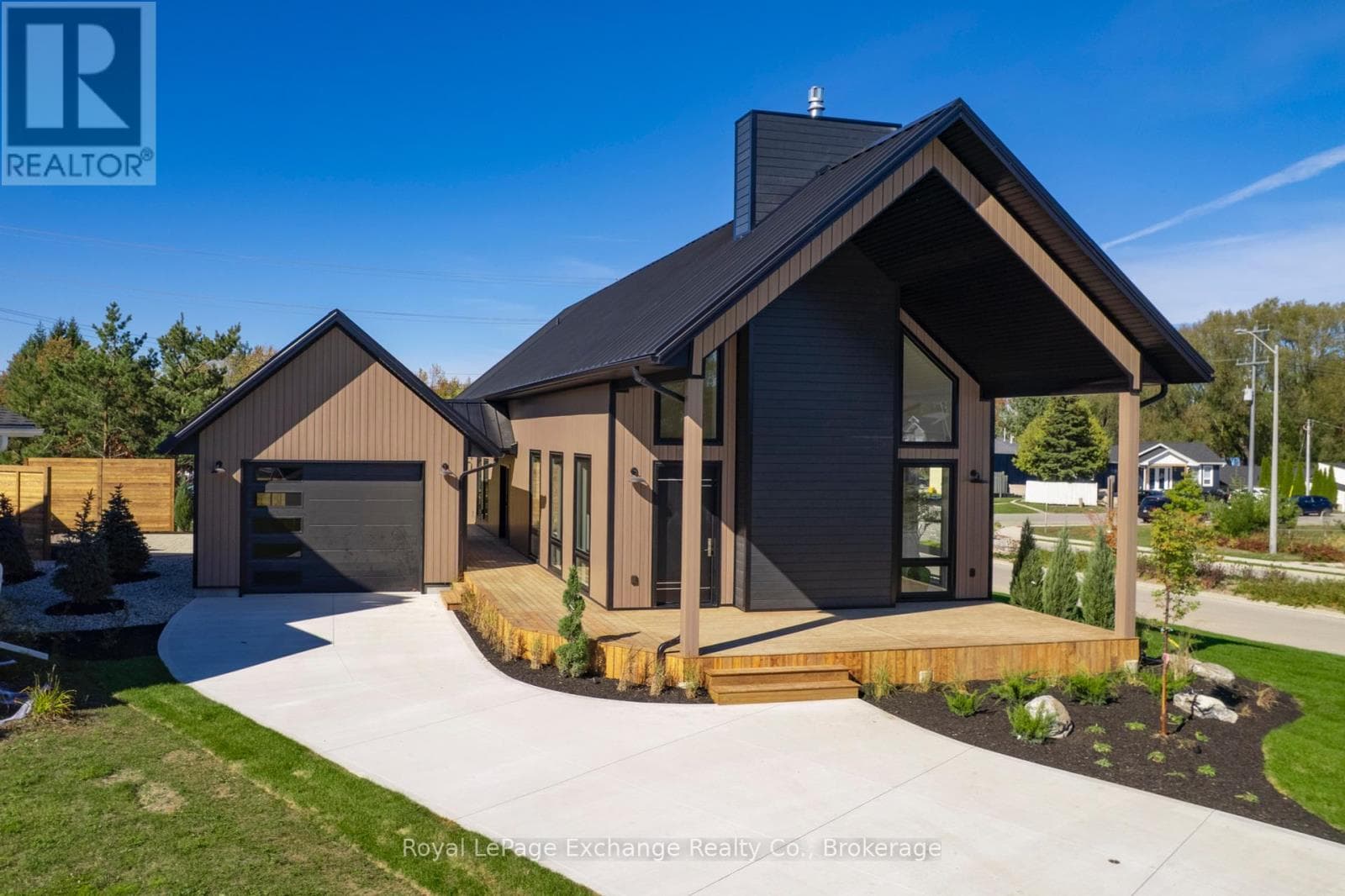 2 MARSHALL PLACE in