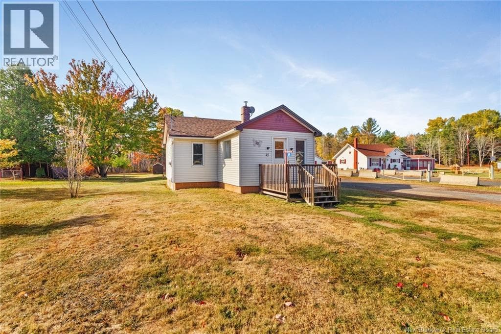 15 CENTENNIAL DRIVE, New Brunswick — photo 2