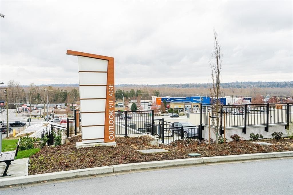 20 31945 LOUGHEED HIGHWAY, Fraser Valley — photo 3